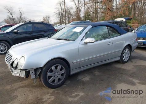 2000 Mercedes-Benz Clk 320 from USA, damaged, VIN WDBLK65G6YT032251